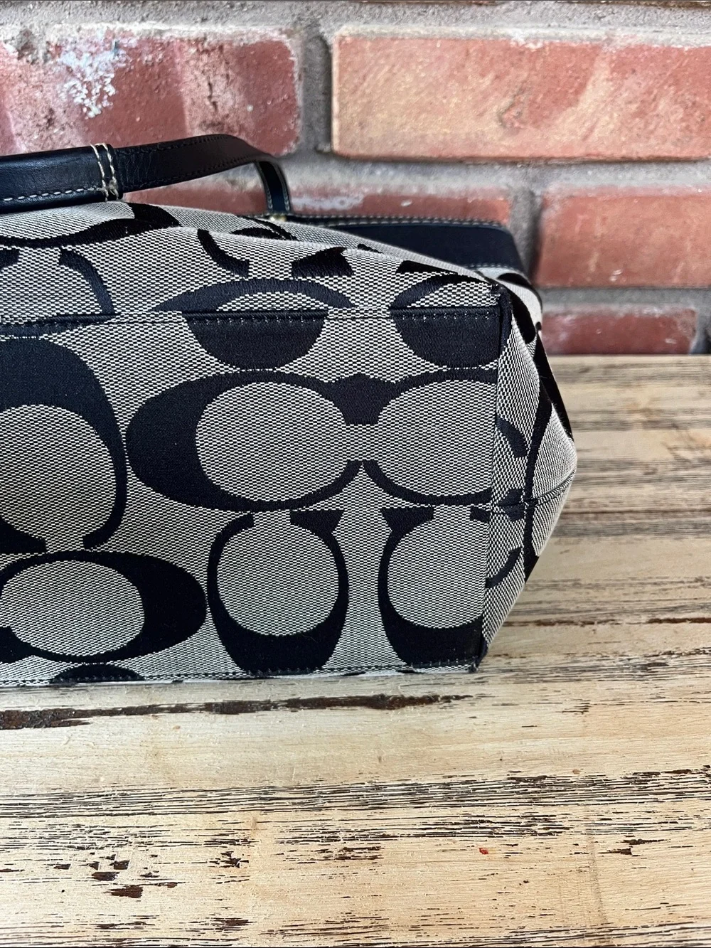 Coach Black and Gray Signature Canvas 👜 L0768-11691